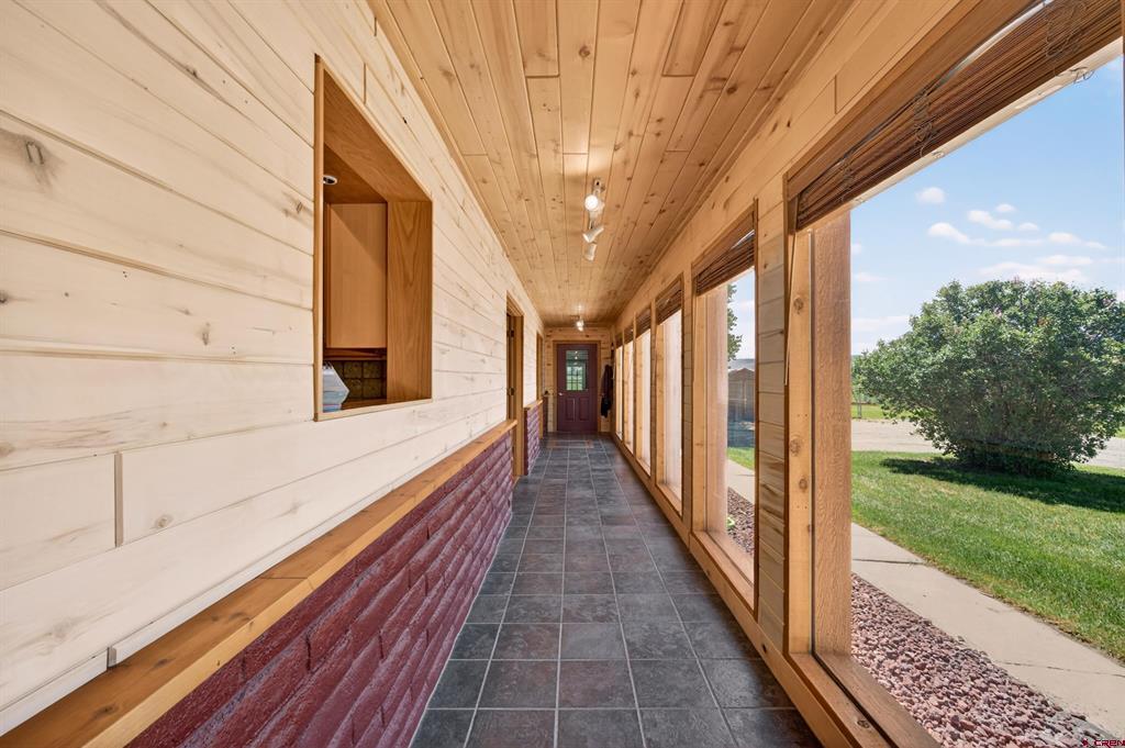 404 Fairway Lane