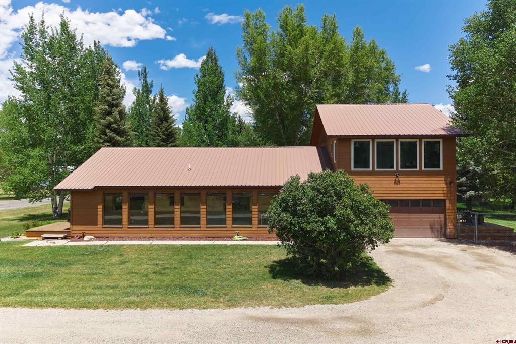 404 Fairway Lane