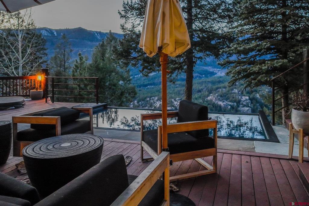 101 Becket Lake Drive