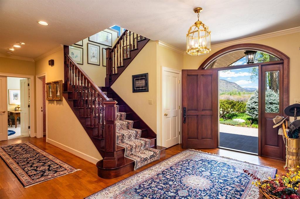 9907 County Road 250