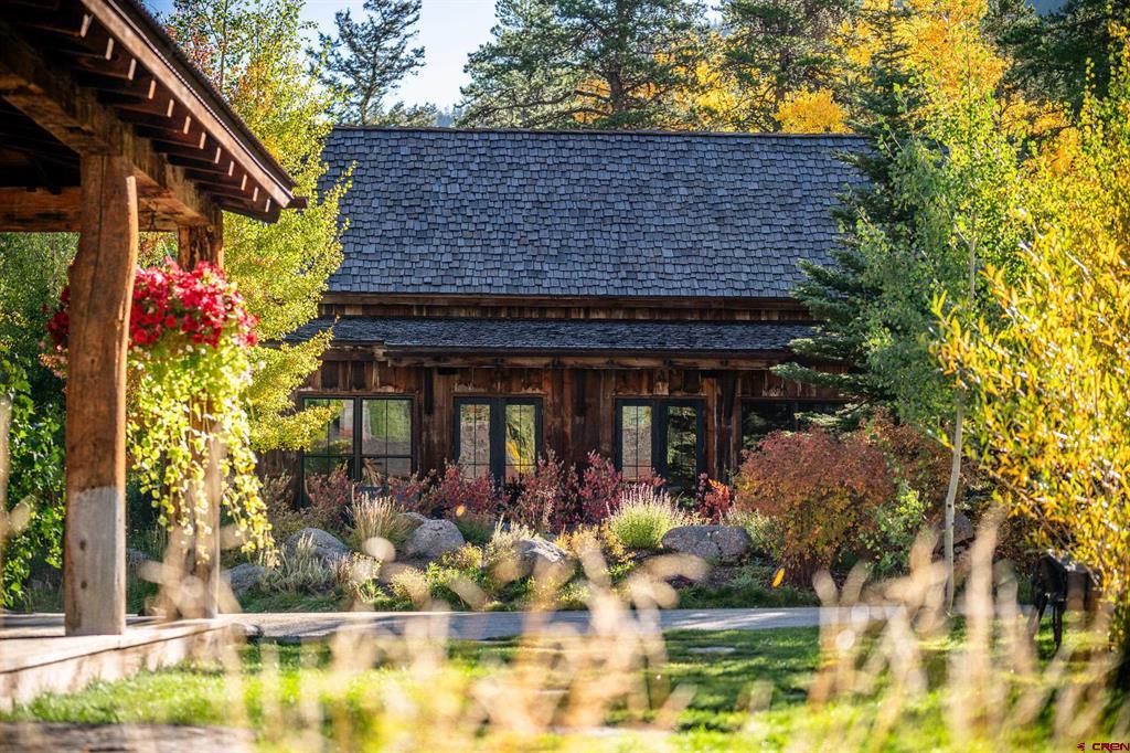 10931 County Road 742