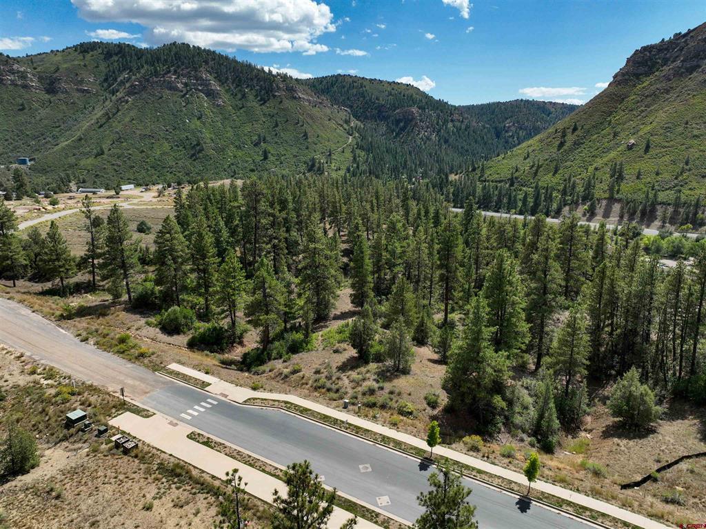 893 Twin Buttes Avenue