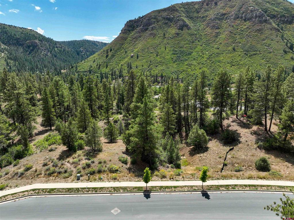 893 Twin Buttes Avenue