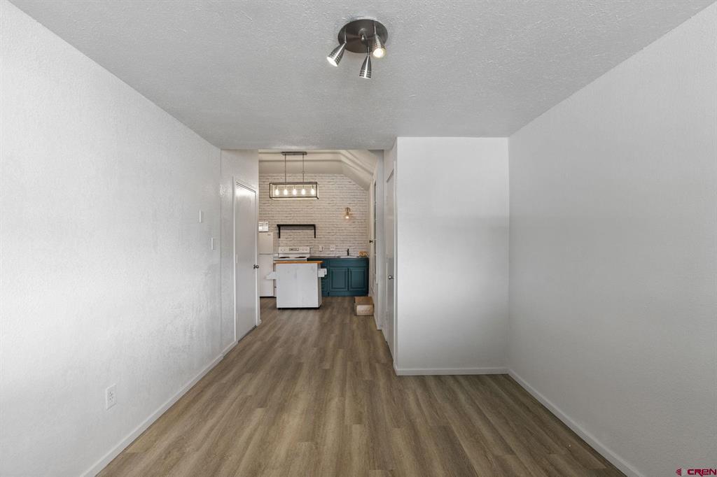 Durango, Colorado 81301, United States, 5 Bedrooms Bedrooms, ,3 BathroomsBathrooms,Residential,Active,180029