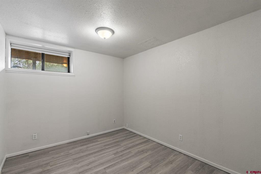 Durango, Colorado 81301, United States, 5 Bedrooms Bedrooms, ,3 BathroomsBathrooms,Residential,Active,180029