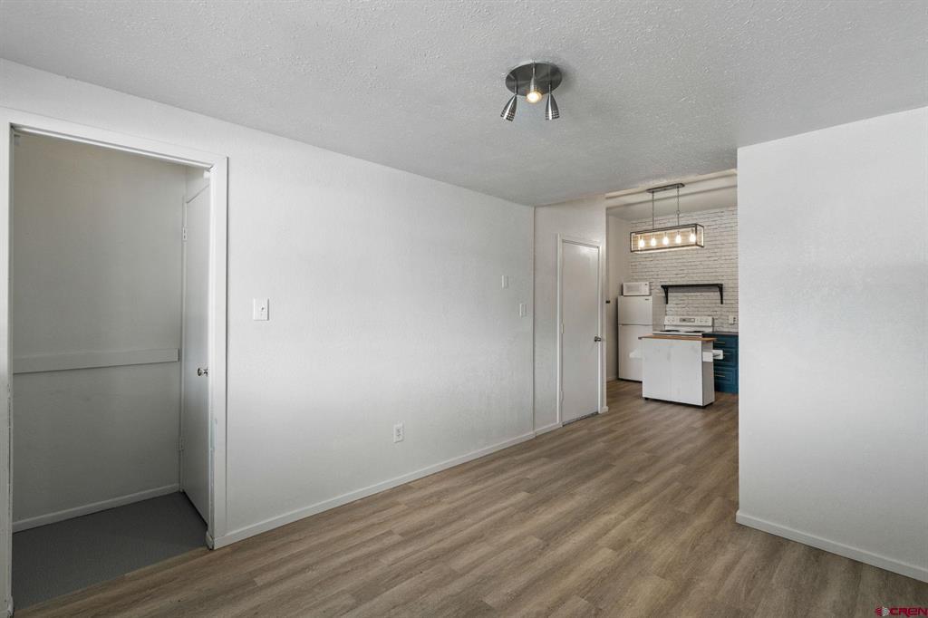 Durango, Colorado 81301, United States, 5 Bedrooms Bedrooms, ,3 BathroomsBathrooms,Residential,Active,180029