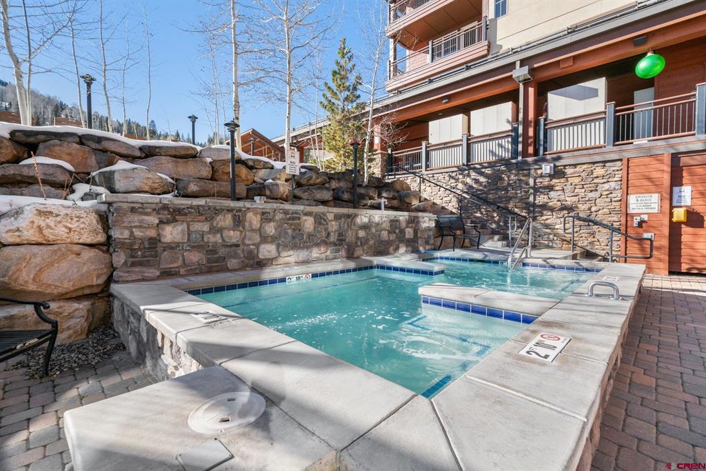 Durango, Colorado 81301, United States, 2 Bedrooms Bedrooms, ,2 BathroomsBathrooms,Residential,Active,170564