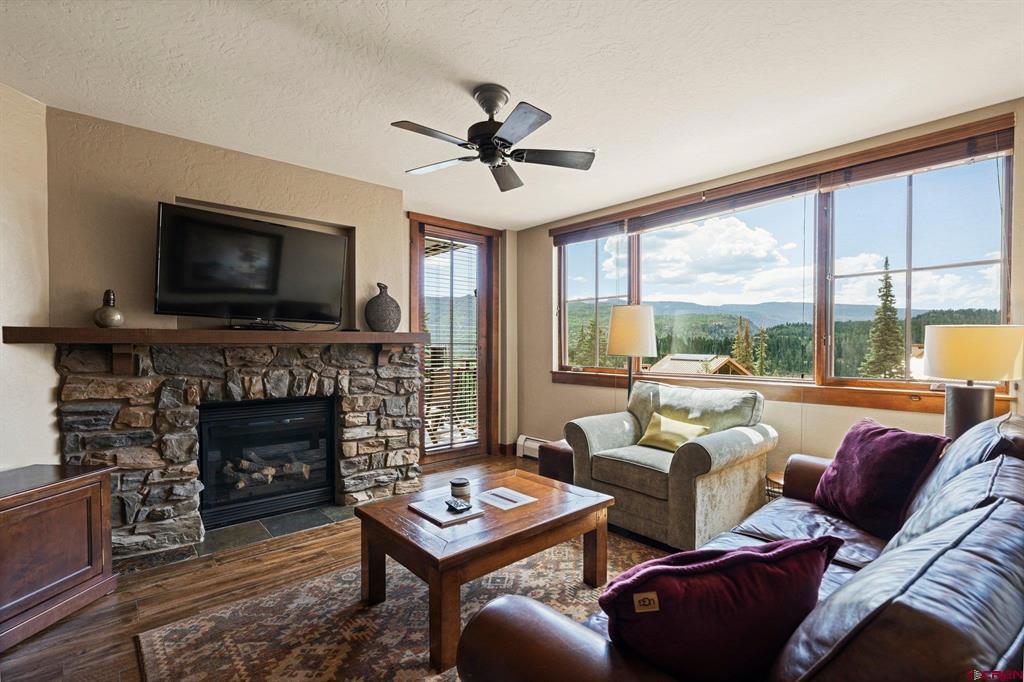 Durango, Colorado 81301, United States, 2 Bedrooms Bedrooms, ,2 BathroomsBathrooms,Residential,Active,170564