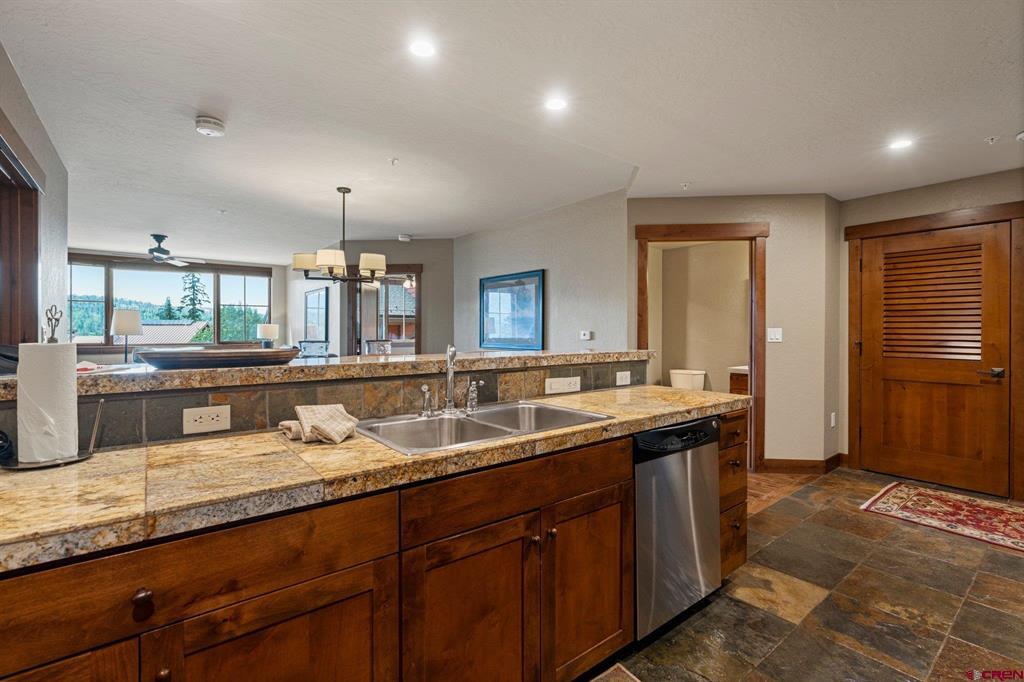 Durango, Colorado 81301, United States, 2 Bedrooms Bedrooms, ,2 BathroomsBathrooms,Residential,Active,170564