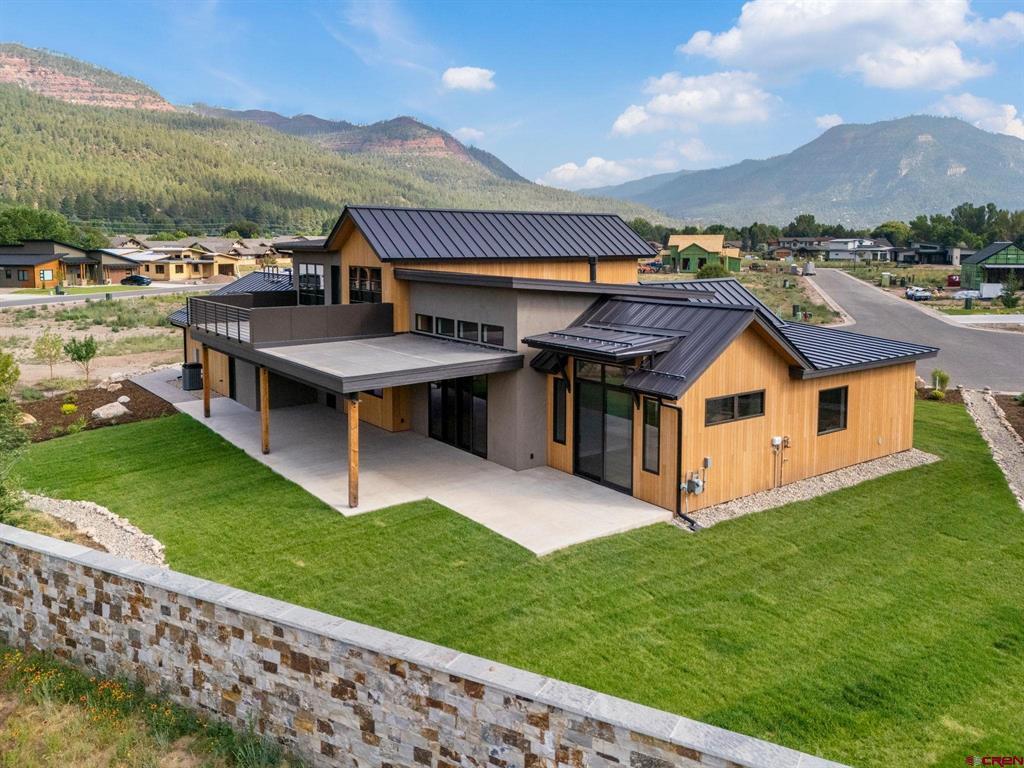 102 Elkview Court