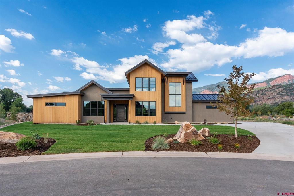 102 Elkview Court