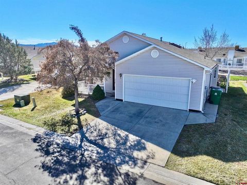 Photo of 1956 Dubonnet Court, Montrose, CO 81401 (MLS # 832724)