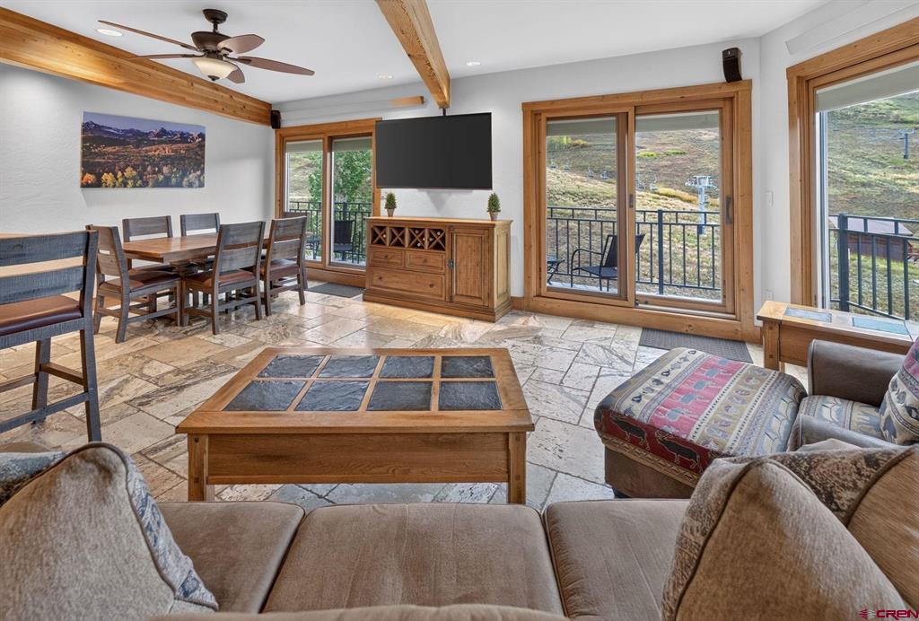 18 Snowmass Road 204