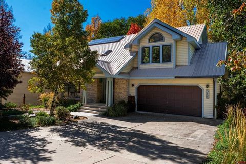 3015 Hillside Avenue Durango CO 81301