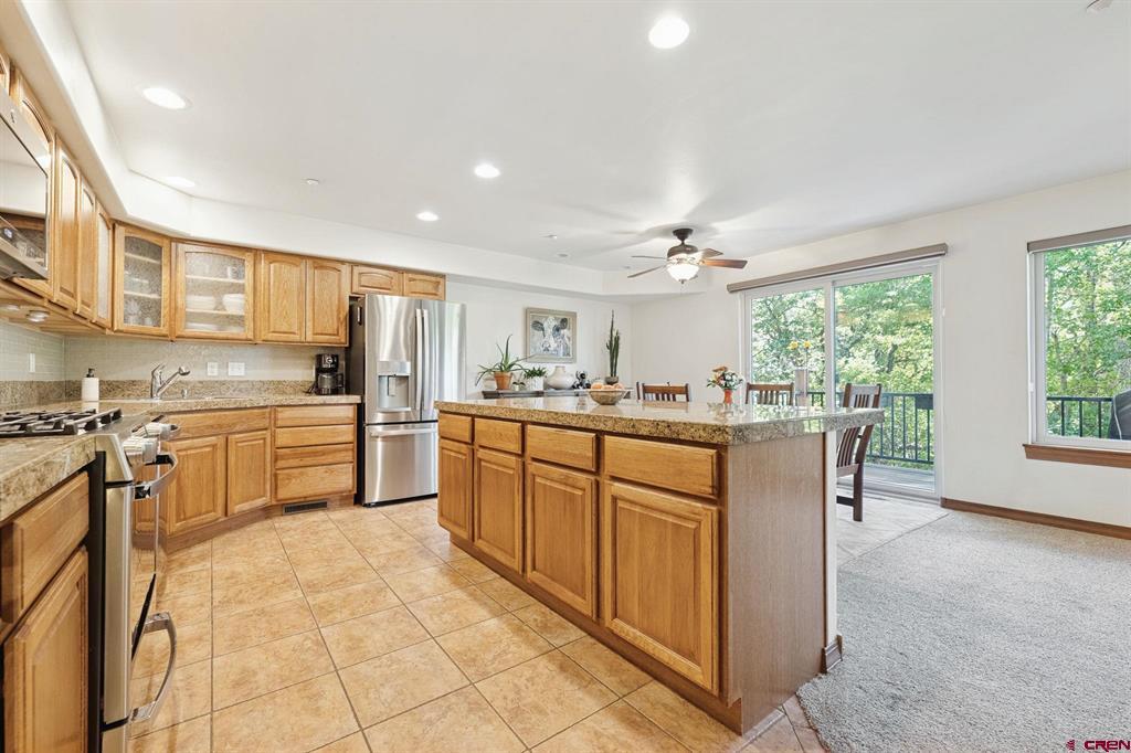 6 Sandstone Drive