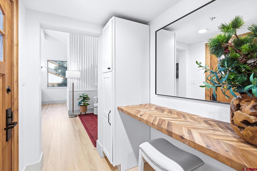 73 S Tamarron Drive 817