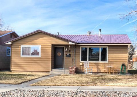 Photo of 737 N 1st Street, Montrose, CO 81401 (MLS # 831169)