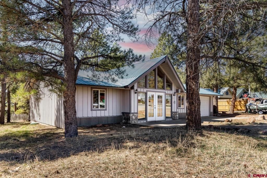 62 W Golf Place