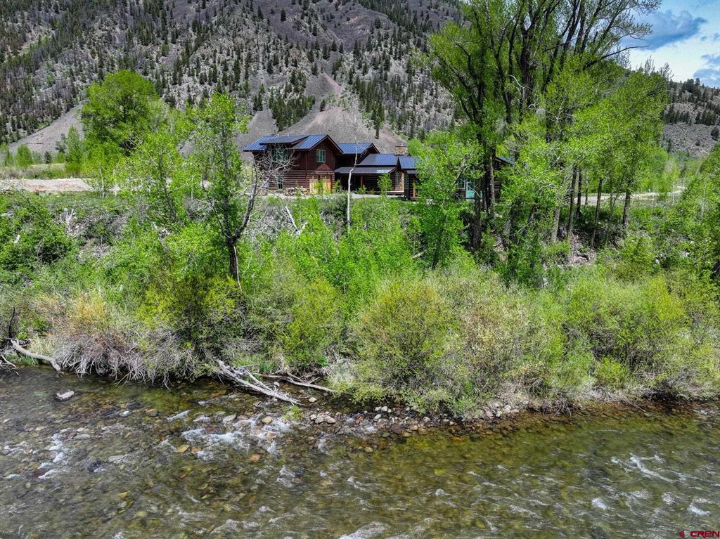141 Golden Stone Drive