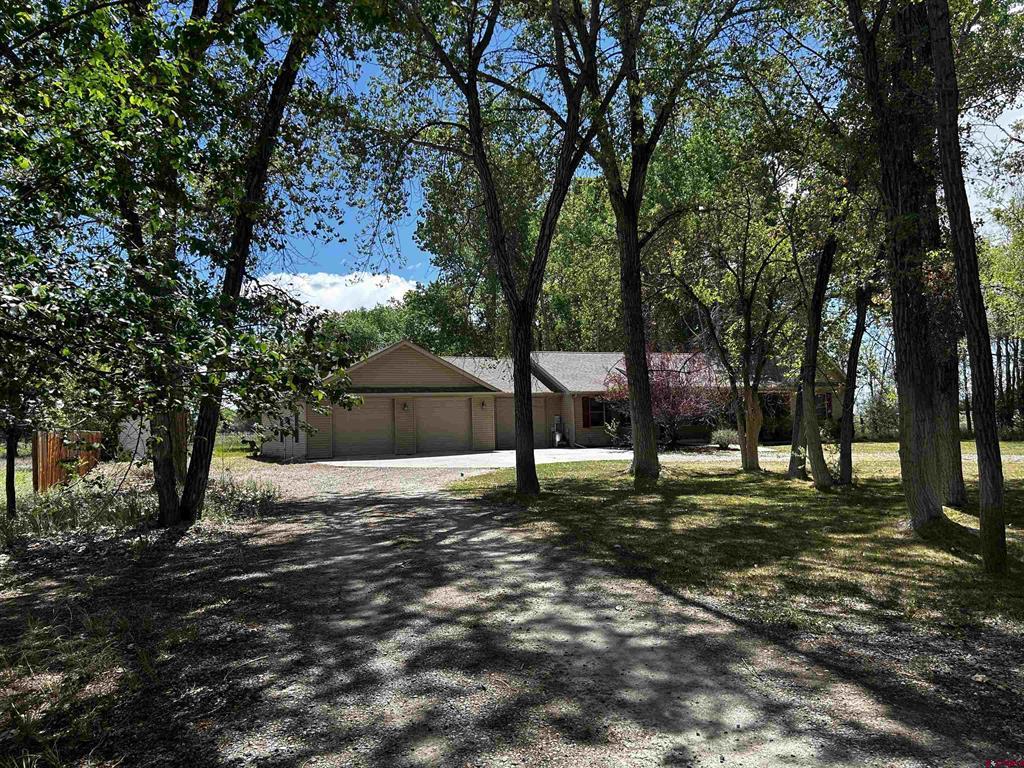 464 1740 Road
