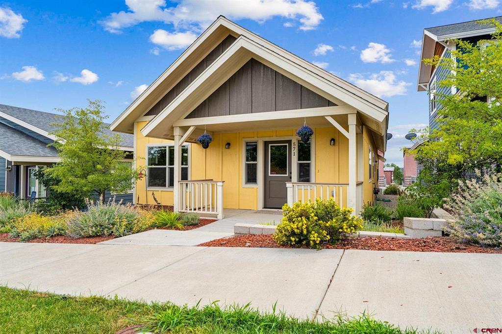 571 Confluence Avenue