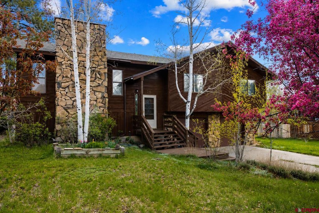 18 Oak Drive
