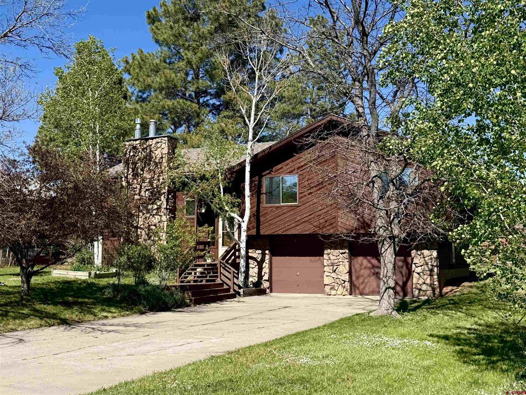 18 Oak Drive