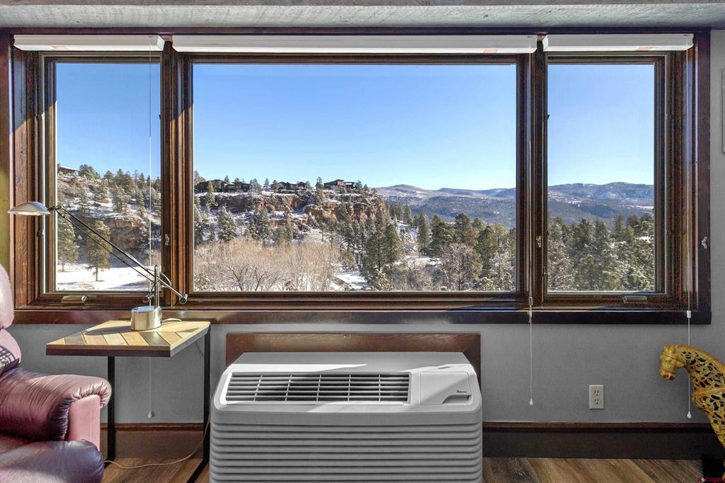 314 N Tamarron Drive 203