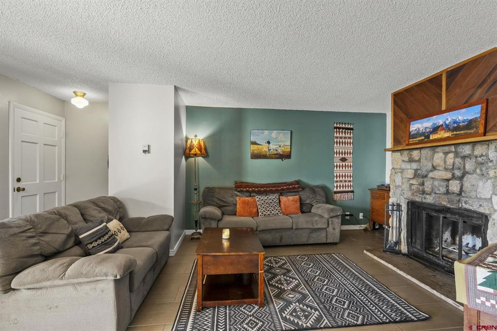 1212 Avenida del Sol 611