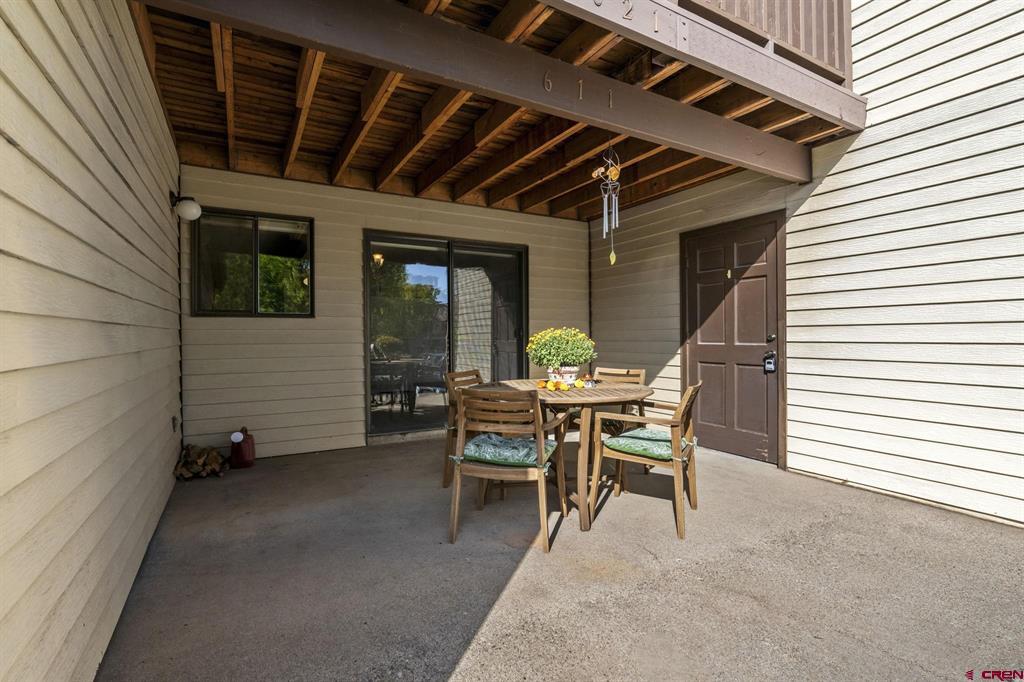 Durango, Colorado 81301, United States, 2 Bedrooms Bedrooms, ,1 BathroomBathrooms,Residential,Contingent,214172