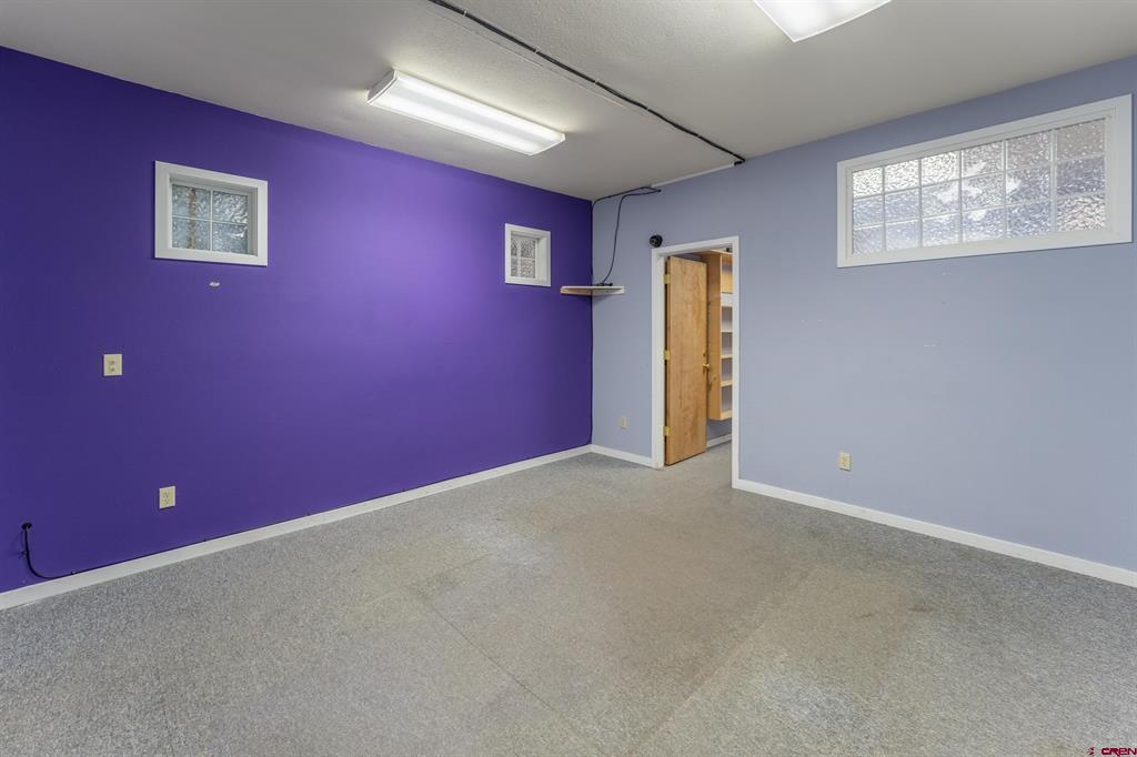 309 Belleview - #1-A Commercial Unit #1-A