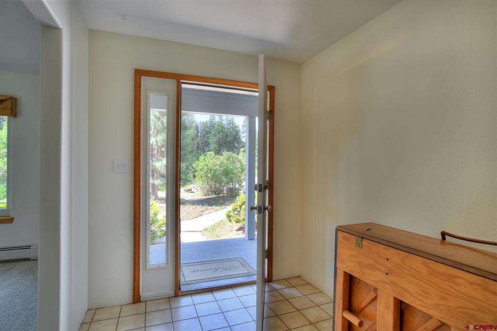 678 N Lakeside Drive