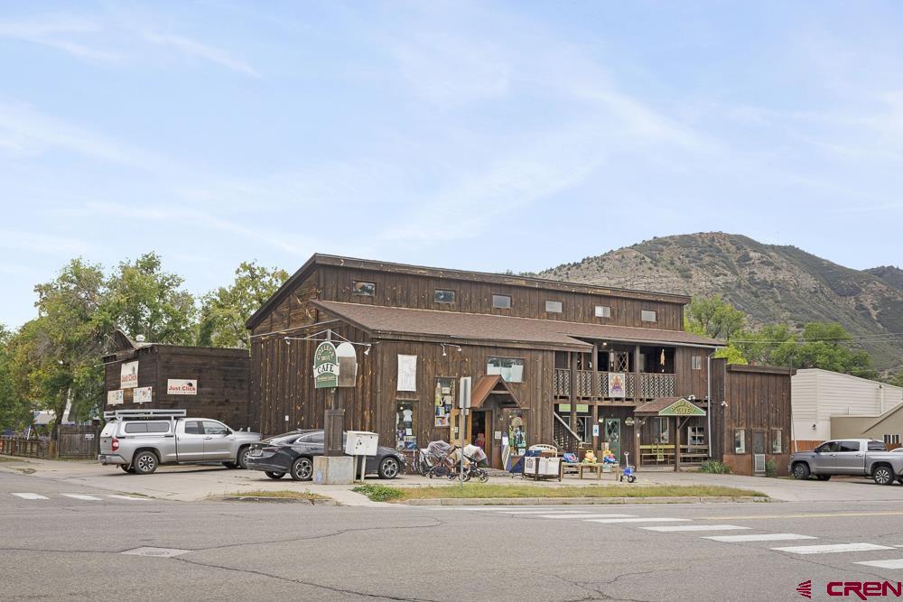 666 E College Drive and 595 E 7th Avenue