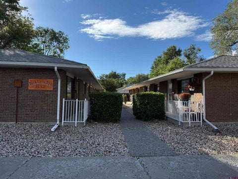 Photo of 832 N 2nd Street, Montrose, CO 81401 (MLS # 838919)