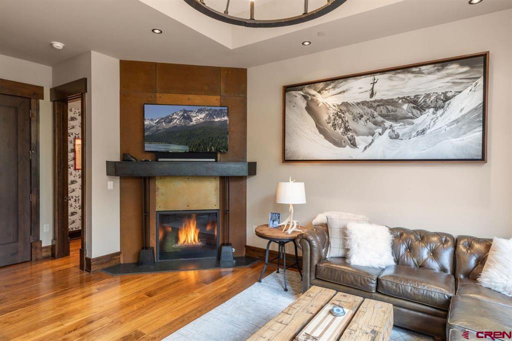 12 Elkstone Place 103