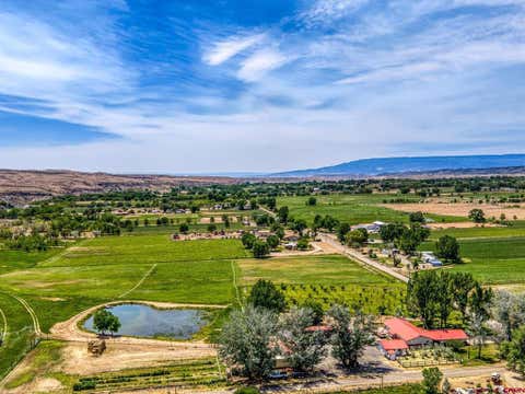 Photo of 31984 Lazear Rd, Hotchkiss, CO 81419 (MLS # 837379)