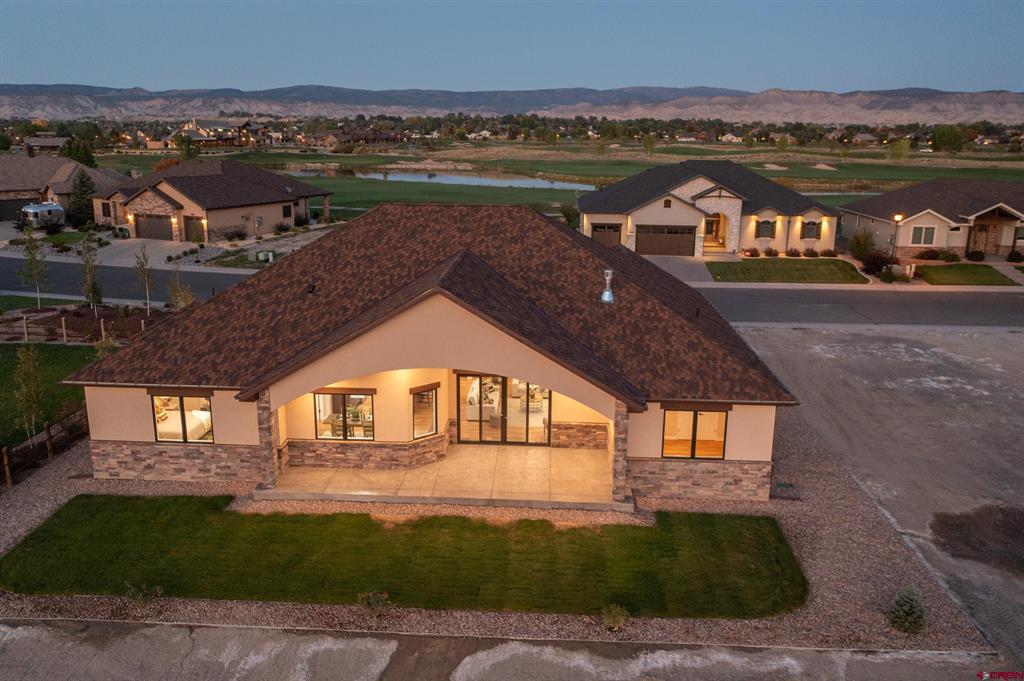 Montrose, Colorado 81401, United States, 4 Bedrooms Bedrooms, ,2 BathroomsBathrooms,Residential,Active,25979