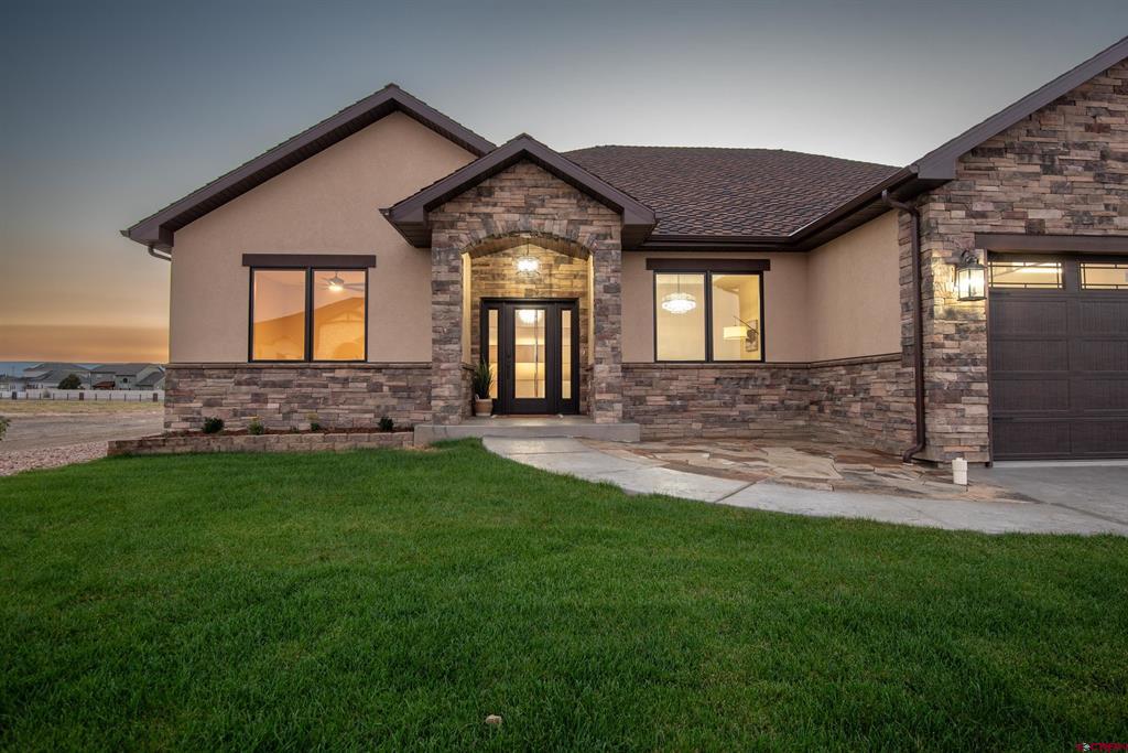 Montrose, Colorado 81401, United States, 4 Bedrooms Bedrooms, ,2 BathroomsBathrooms,Residential,Active,25979