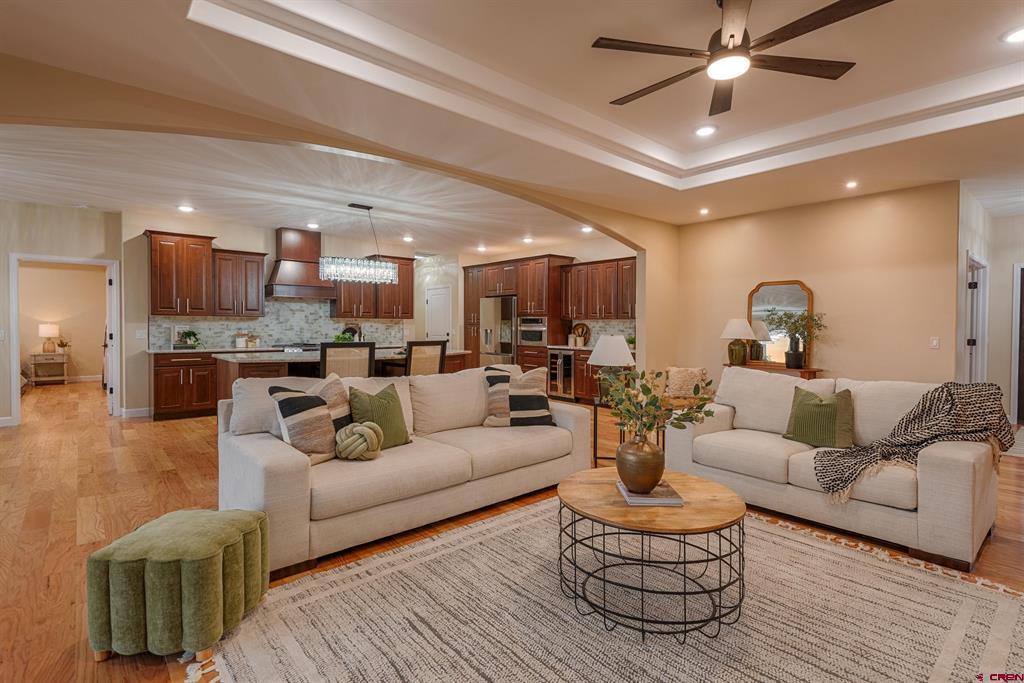 Montrose, Colorado 81401, United States, 4 Bedrooms Bedrooms, ,2 BathroomsBathrooms,Residential,Active,25979