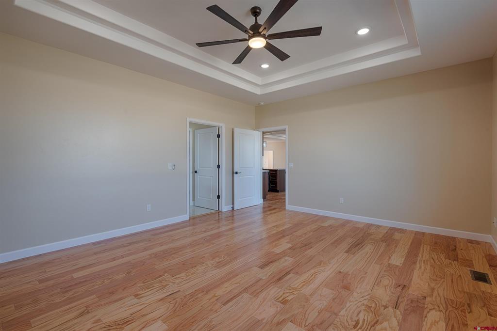 Montrose, Colorado 81401, United States, 4 Bedrooms Bedrooms, ,2 BathroomsBathrooms,Residential,Active,25979