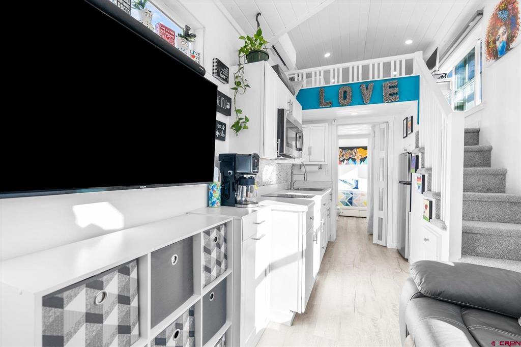 941 Bayfield Parkway 6