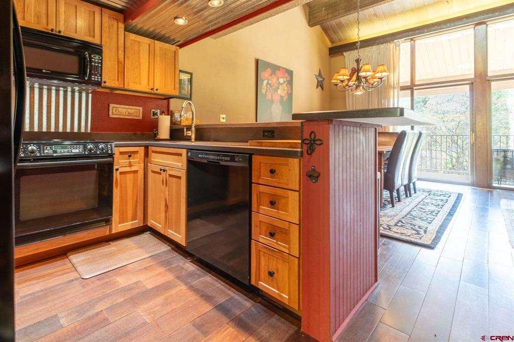 365 S Tamarron Drive 758