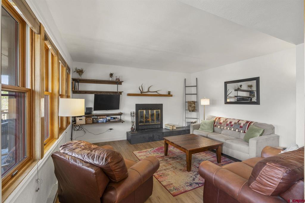 6 Ferringway Circle 30