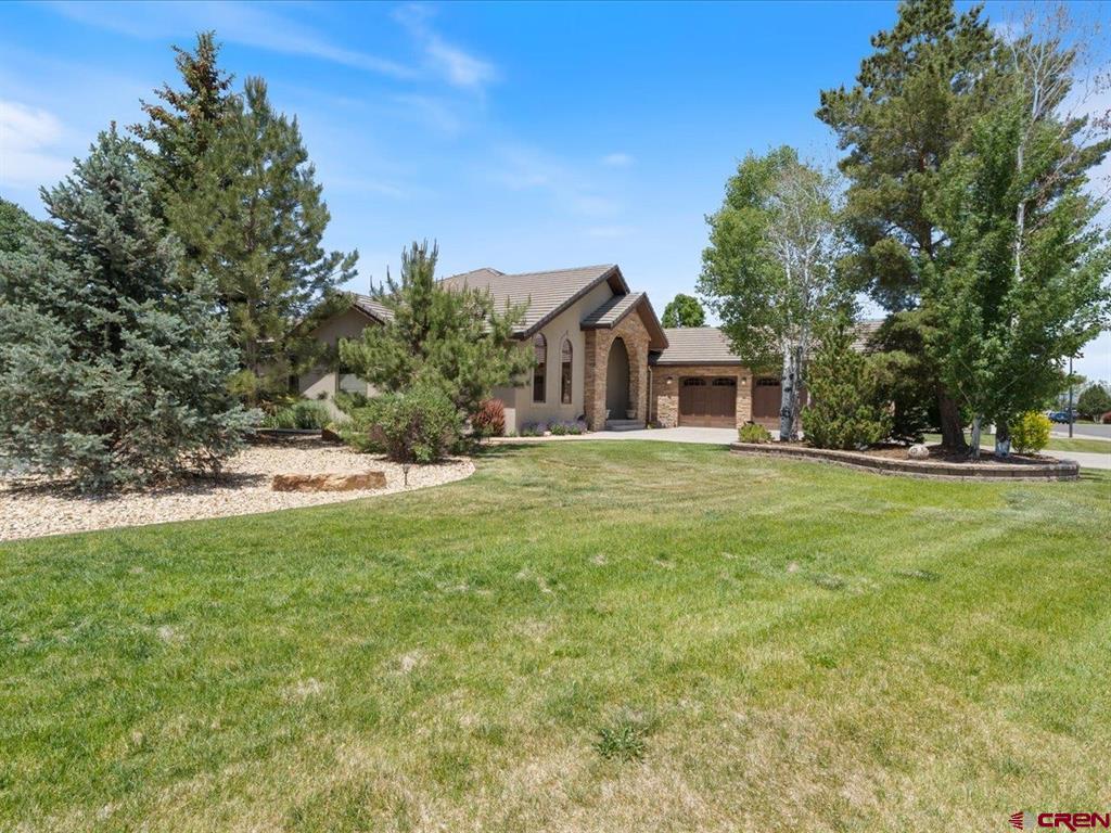 2691 Red CLiff Circle