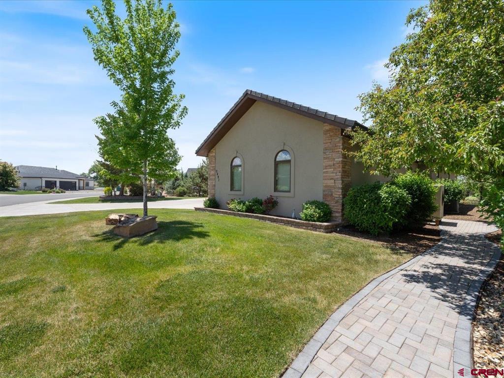 2691 Red CLiff Circle