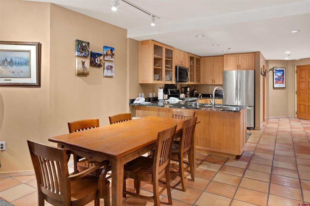 301 S pine Street 205