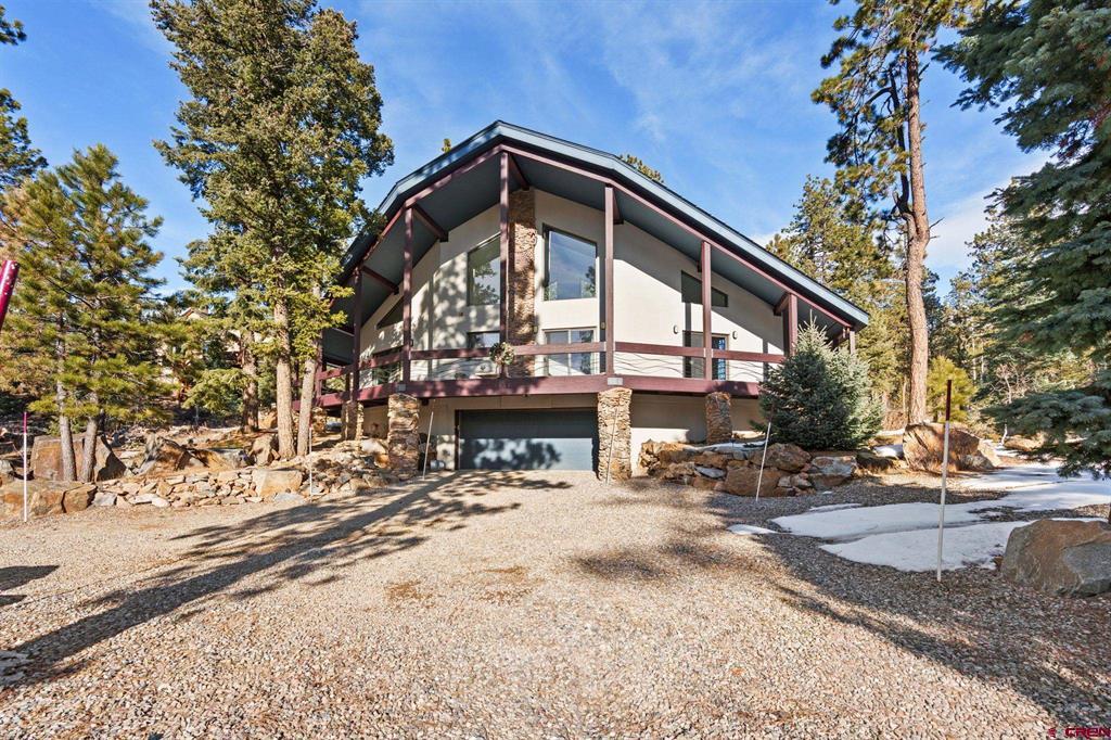 1660 Lake Purgatory Drive