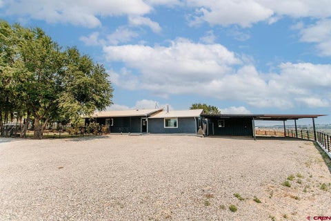 Photo of 11530 Lakeview Drive, Montrose, CO 81403 (MLS # 836934)