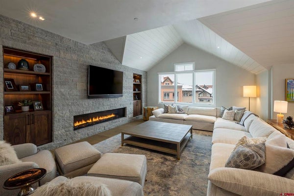 670 MOUNTAIN VILLAGE BLVD # R7, MOUNTAIN VILLAGE, CO 81435 - Image f2b9e514acf7faa00abed5f080e5f7cf/4173375536
