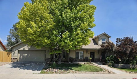 Photo of 3224 Raven Crest Drive, Montrose, CO 81401 (MLS # 836293)